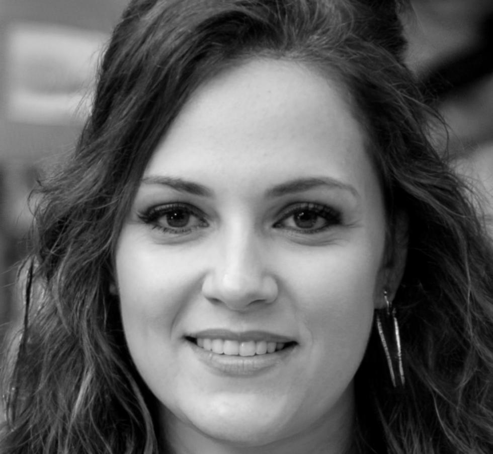 Siriporn Chaiwong, Lead Interface Designer and Program Director at CloudXDrift